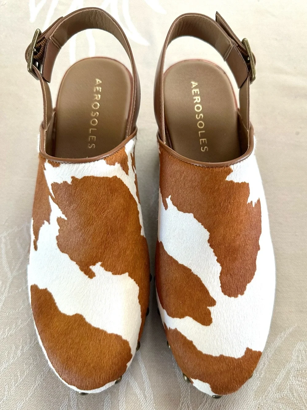 Aerosoles Danby Cow Print Leather Clogs NWOT Size 9 - Picture 3 of 9